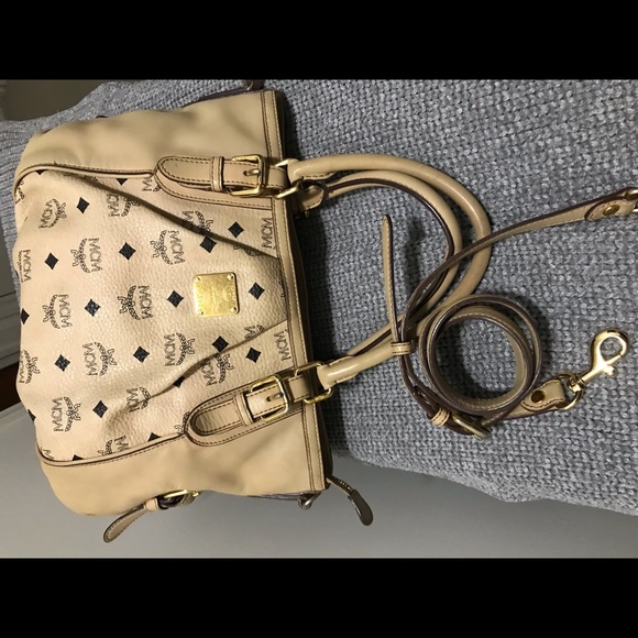 MCM bag🌹 - Picture 8 of 15